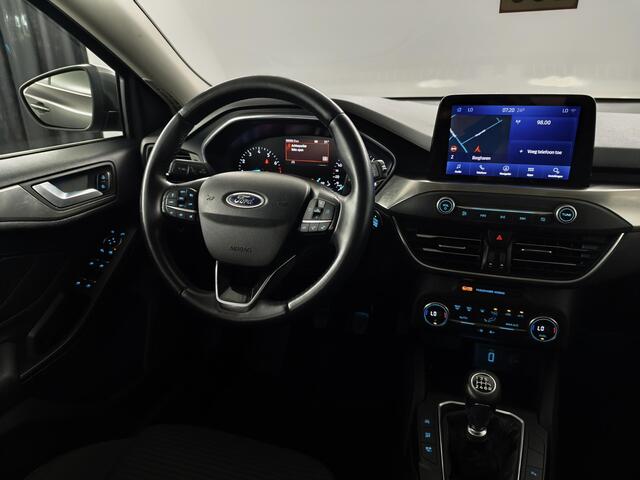 Ford FOCUS 1.0 EcoBoost Titanium | Panoramadak | Adaptieve Cruise Control | Navigatie
