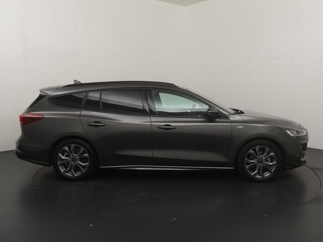 Ford FOCUS Wagon EcoBoost Hybrid 155 pk ST-Line Automaat | Cruise control | Winterpack | Climate control | SYNC 4 | All-season banden |