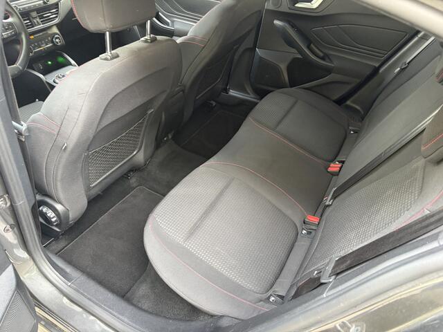 Ford FOCUS 1.5 EcoBoost ST Line Business / AUTOMAAT / NAVI / B&O / INCL BTW