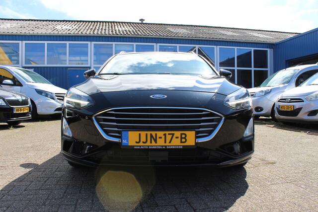 Ford FOCUS Wagon 1.0i "Titanium Business" Cruise - Navi !!! 125 Pk