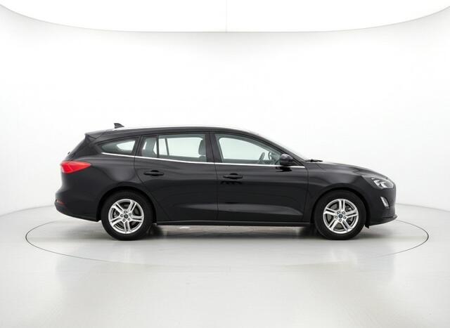 Ford FOCUS 1.0 ECOBOOST. TR ED. BNS. CRUISE, DAB, NAVI