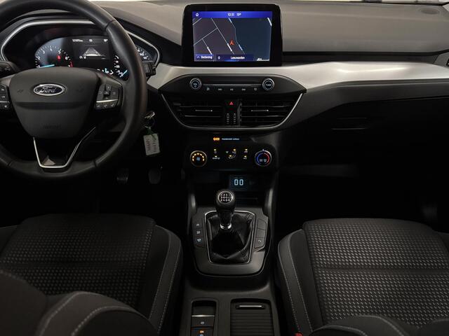 Ford FOCUS 1.0 EcoBoost Trend Edition Business CAMRA PDC CARPLAY NAVI LMV