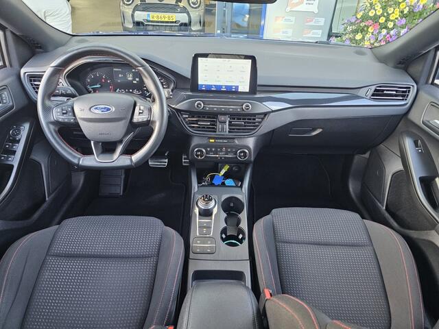 Ford FOCUS Wagon 1.5 EcoBoost ST Line Business | Geen import | Navi | Cruise