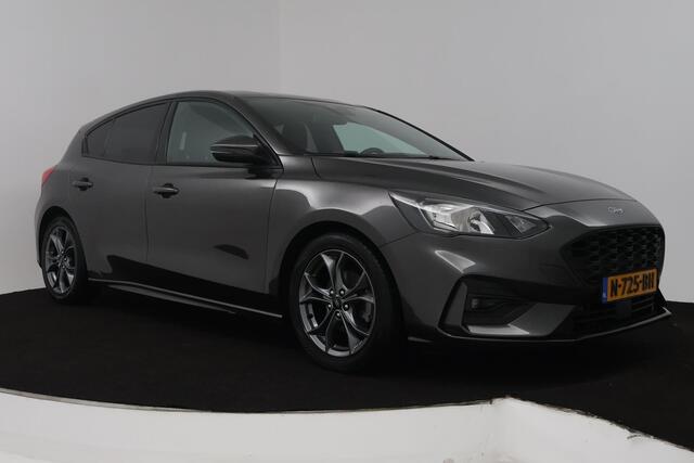 Ford FOCUS 1.0 EcoBoost Titanium Business (CAMERA, NAVIGATIE, CRUISE CONTROL, PARKEERSENSOREN)