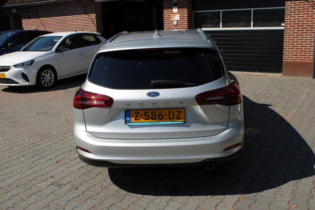 Ford FOCUS 1.0 EcoBoost Hybrid Titanium - Navi - Cruise - Climate - LED