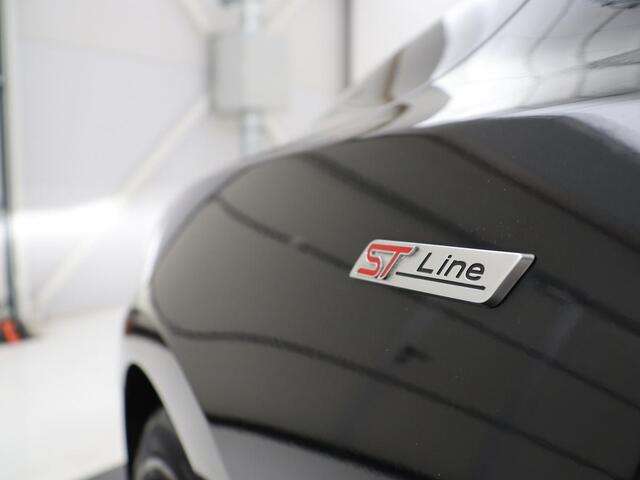 Ford FOCUS Wagon 1.5 EcoBoost ST Line Business | Bang & Olufsen | Cruise control | Navigatie | Bluetooth | Park assist | Climate control | Trekhaak