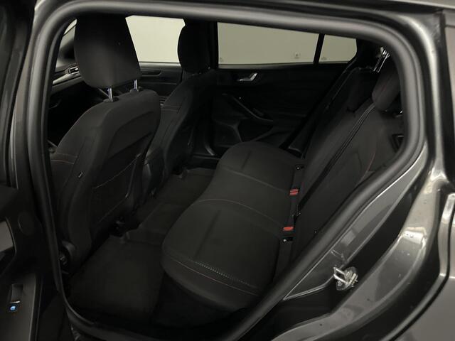 Ford FOCUS Wagon 1.0 EcoBoost Hybrid ST Line X | Winter Pack | Bang & Olufsen Audio | Navigatie |