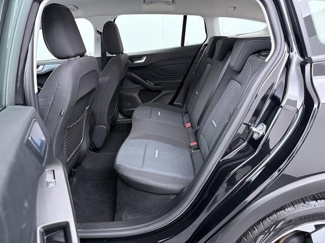 Ford FOCUS Wagon 155PK EcoBoost Hybrid Active Style | Elekt. Trekhaak | Winterpack | Adapt. Cruise | Bliss | Park. Sens. V+A | AR Camera