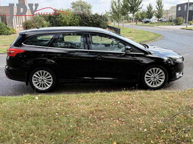 Ford FOCUS Wagon 1.0 Titanium