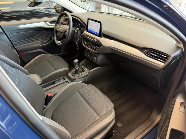 Ford FOCUS Wagon 1.0 EcoBoost Business * Carplay * Navi * Garantie