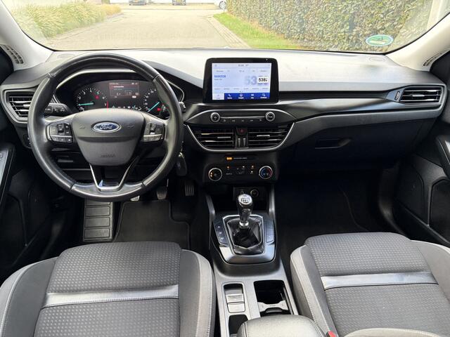 Ford FOCUS 1.0 EcoBoost Trend Edition Business / NAVI / CRUISE / TREKHAAK / 127dkm! NAP!