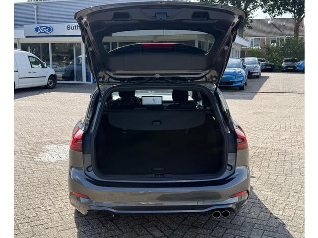 Ford FOCUS Wagon 1.0 EcoBoost Hybrid ST Line 125 pk | Winter Pack | Driver Assistance Pack | Adaptive cruise control