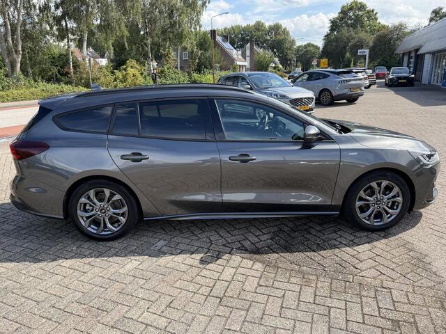 Ford FOCUS Wagon 1.0 EcoBoost Hybrid ST Line 125 pk | Winter Pack | Driver Assistance Pack | Adaptive cruise control