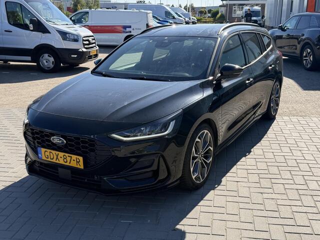 Ford FOCUS Wagon 1.0 EcoBoost Hybrid ST Line X 155pk | Driver Assistance Pack | Trekhaak afneembaar | AGR stoel | 18 inch Lichtmetaal | Winterpack