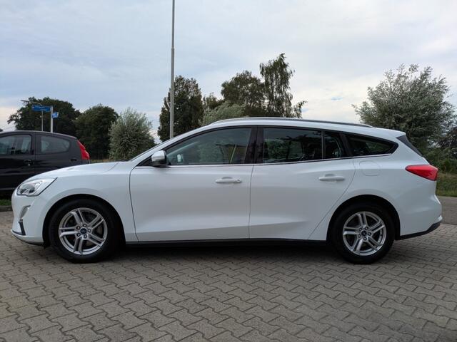 Ford FOCUS 1.0 EcoBoost Trend Edition Business I Nieuwe distributie! I Elek. Trekhaak I Stoelv.w. I Navi I Clima I Cruise I Lane assist
