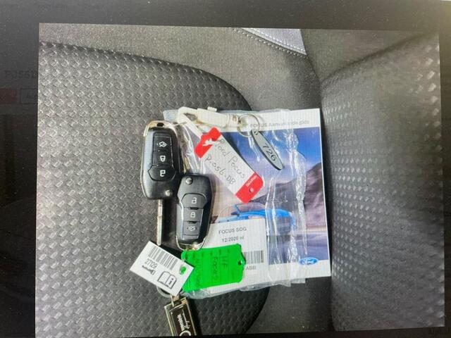 Ford FOCUS Wagon 1.0 EcoB. Tr Ed. bns TREKHAAK / CAMERA / CARPLAY / ANDROID / DAB+ / NAVI / AIRCO / CRUISE