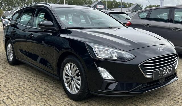 Ford FOCUS Wagon 1.0 EcoBoost Titanium Business 125PK | 2e Eigenaar | NL AUTO | NAP | Dealeronderhouden | Elektrische Trekhaak | Parkeersensoren | Carplay | Navigatie | Cruise Control | Navigatie |