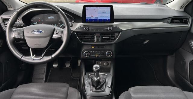 Ford FOCUS Wagon 1.0 EcoBoost Titanium Business 125PK | 2e Eigenaar | NL AUTO | NAP | Dealeronderhouden | Elektrische Trekhaak | Parkeersensoren | Carplay | Navigatie | Cruise Control | Navigatie |