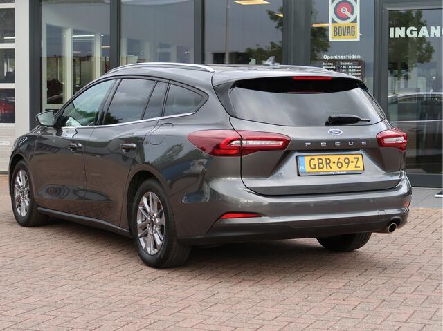 Ford FOCUS Wagon 1.0 Titanium Automaat | Navi | Parkeersensoren |