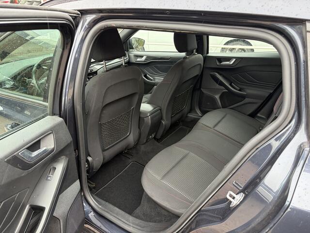 Ford FOCUS Wagon 1.0 EcoBoost Hybrid ST Line Business TREKHAAK WINTER PACK CAMERA