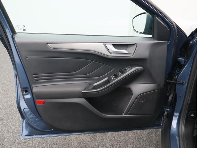 Ford FOCUS Wagon 1.0 EcoBoost Hybrid Titanium X/ zeer mooi!