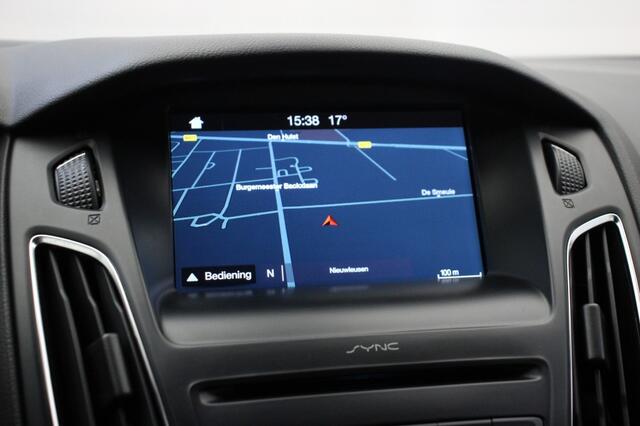 Ford FOCUS Wagon 1.0 ST-Line - Carplay, Navi, Cruise, Clima, Trekhaak