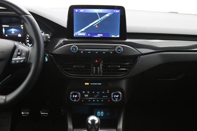 Ford FOCUS Wagon 1.0 EcoBoost Hybrid 125 PK ST Line Business, LED, Trekhaak, Winterpakket, Camera, DAB