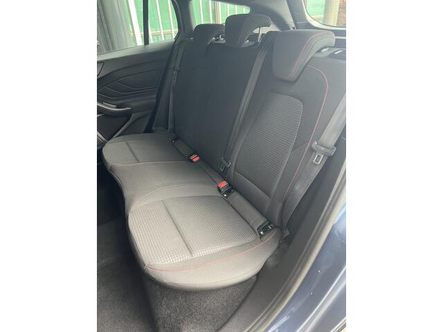 Ford FOCUS Wagon 1.0 EcoBoost ST Line Business | NAVI | CARPLAY/ANDROID | CRUISE CONTROL | LMV 17'' | PDC V+A | STOEL/STUURVERWARMING | AIRCO | DAB | BLUETOOTH | ALL-SEASON BANDEN