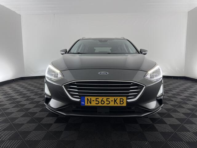 Ford FOCUS Wagon 1.0 EcoBoost Titanium X Business (INCL-BTW) Aut. *DIGI-COCKPIT | KEYLESS | CAMERA | NAVI-FULLMAP | HEATED-SPORTSEATS | DAB+ | ECC | PDC | TOWBAR | 16''ALU*