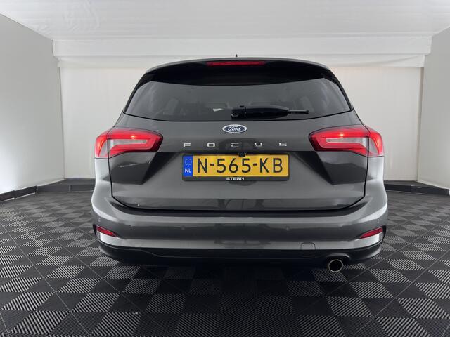 Ford FOCUS Wagon 1.0 EcoBoost Titanium X Business (INCL-BTW) Aut. *DIGI-COCKPIT | KEYLESS | CAMERA | NAVI-FULLMAP | HEATED-SPORTSEATS | DAB+ | ECC | PDC | TOWBAR | 16''ALU*
