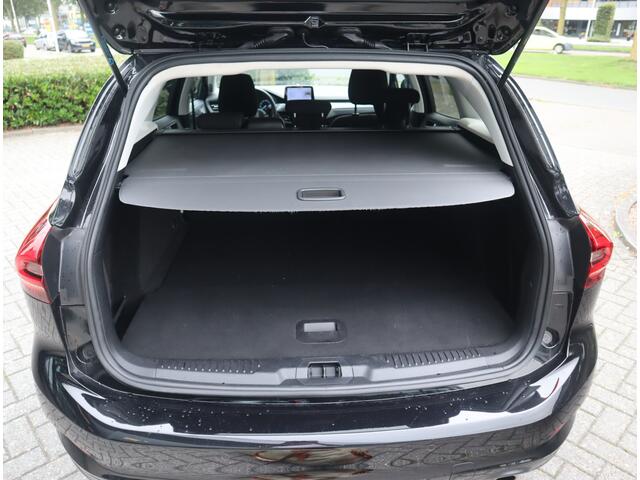 Ford FOCUS Wagon 1.0 EcoBoost Hybrid Titanium Style Navi / Carplay / Blis / Afn.Trekh / Adap. Cruise / Mild-Hybride