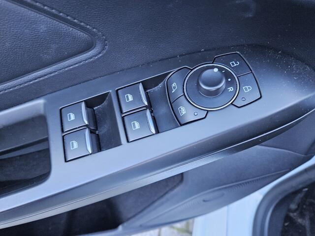 Ford FOCUS 1.0 EcoBoost Titanium X Business (motor probleem)
