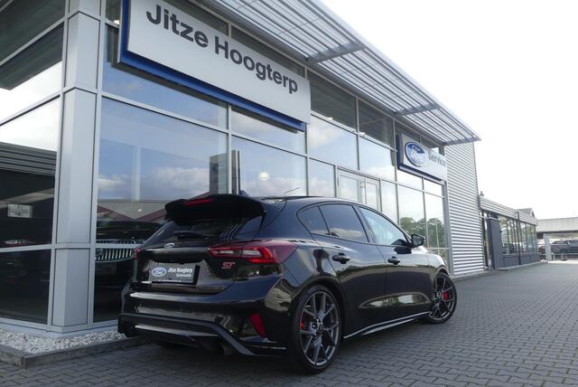 Ford FOCUS 2.3 EcoBoost ST-X H&R, HUD, WINTER PACK, ADAPT. CRUISE, CLIMA, NAVI, CAMERA, PDC V&A, APPLE CARPLAY/ANDROID AUTO, BLIS, KEYLESS, B&O, ELEKT. STOELEN, 30.474KM