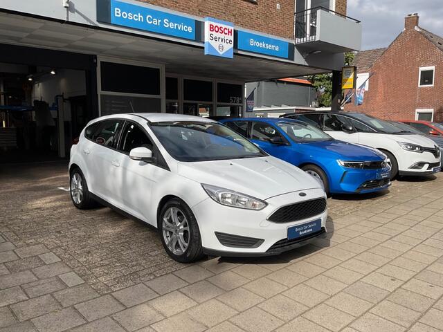 Ford FOCUS 1.0 TITANIUM