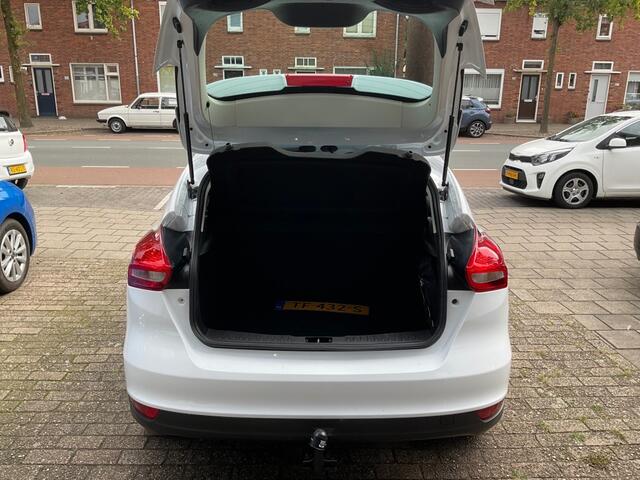 Ford FOCUS 1.0 TITANIUM