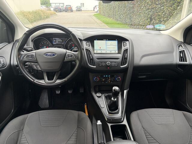 Ford FOCUS Wagon 1.0 Titanium / NAVI / AIRCO CLIMATE / CRUISE