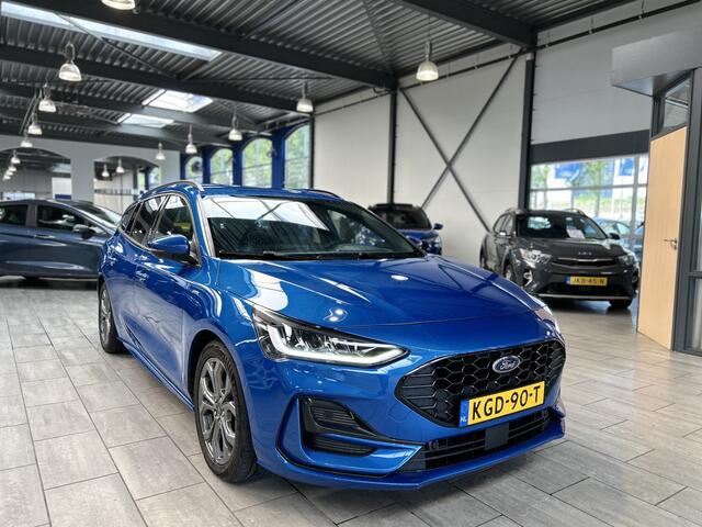 Ford FOCUS Wagon Ecoboost Hybrid 155 pk ST-line | Winter Pack | LED | Camera | Adapt. Cruise | Apple Carplay draadloos |