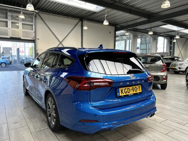 Ford FOCUS Wagon Ecoboost Hybrid 155 pk ST-line | Winter Pack | LED | Camera | Adapt. Cruise | Apple Carplay draadloos |
