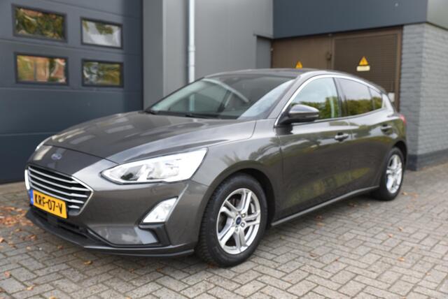 Ford FOCUS 1.0 EcoBoost Titanium Business Winterpakket