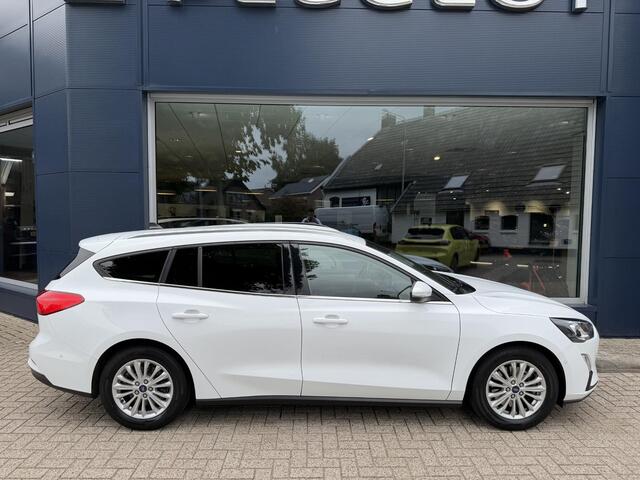 Ford FOCUS Wagon 1.0 EcoBoost Hybrid 155 PK Titanium X Business | Wegklapbare Trekhaak | Electrische Kofferklep | | Stuur & Stoelverwarming | Navigatie | Apple Carplay | Keyless entry | Lichtmetaal | Parkeersensoren | Cruise Control | Climatie Control | Camera