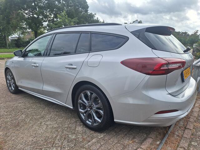 Ford FOCUS Wagon 1.0 EcoBoost Hybrid ST Line