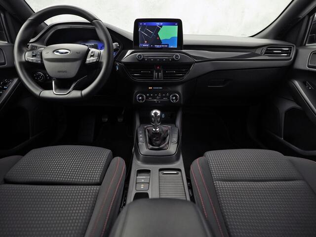 Ford FOCUS 1.0 EcoBoost Hybrid ST Line X 125Pk (APPLE CARPLAY, GROOT NAVI, STUUR/STOELVERWARMING, SPORTSTOELEN, GETINT GLAS, LED KOPLAMPEN, NIEUWSTAAT)