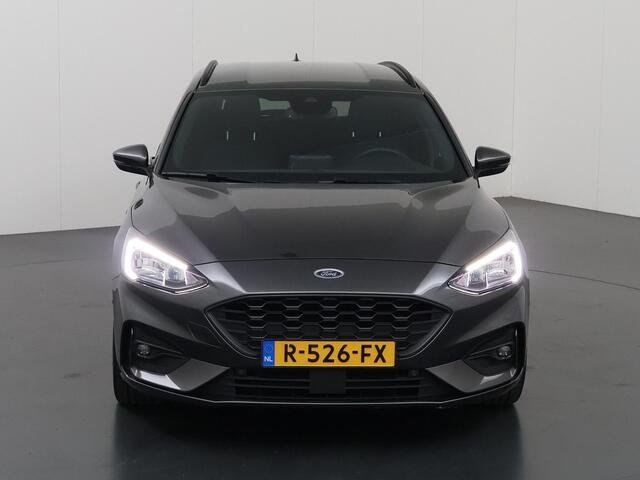 Ford FOCUS Wagon 1.0 EcoBoost ST-line | Trekhaak | Winterpakket | Cruise Control Adaptief | Parkeercamera | Navigatie | Climate Control |