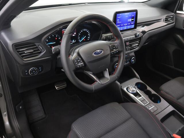 Ford FOCUS Wagon 1.0 EcoBoost ST-line | Trekhaak | Winterpakket | Cruise Control Adaptief | Parkeercamera | Navigatie | Climate Control |