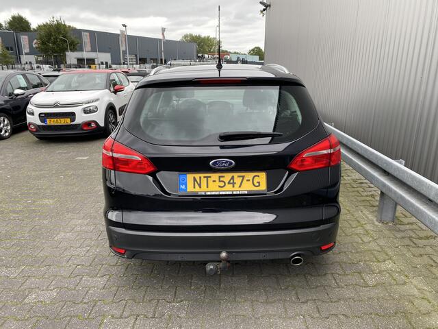 Ford FOCUS Wagon 1.5 Titanium Clima, Navi, CC, Voorruitvw, PDC & Cam, LM, Trekh, - Inruil Mogelijk -