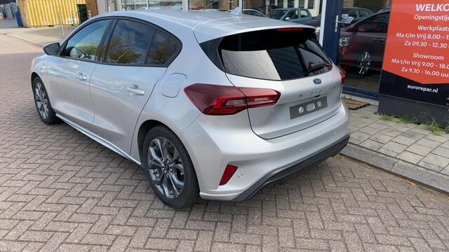 Ford FOCUS 1.0 EcoBoost 155 mHEV ST-Line Powershift