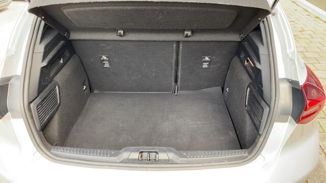 Ford FOCUS 1.0 EcoBoost 155 mHEV ST-Line Powershift