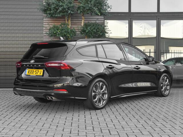 Ford FOCUS Wagon 1.0 EcoBoost Hybrid ST Line Trekhaak ACC Navi Camera Head up