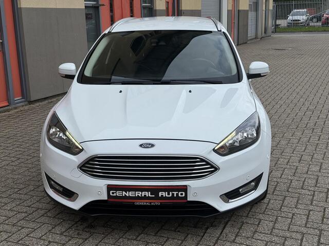 Ford FOCUS Wagon 1.0 Titanium, Navi, CAMERA, Nieuwe Distributieriem