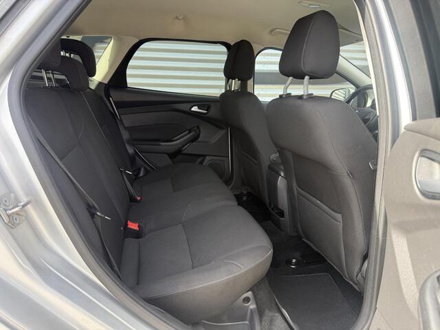 Ford FOCUS Wagon 1.0 Lease Edition 1e Eigenaar|Navi|Camera|Clima|Cruise|PDC V+A|Stoelverwarming|Nieuwe APK bij Aflevering